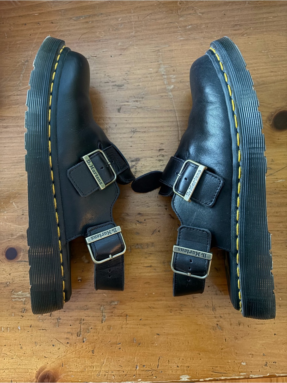 Dr Martens Jorge leather clogs